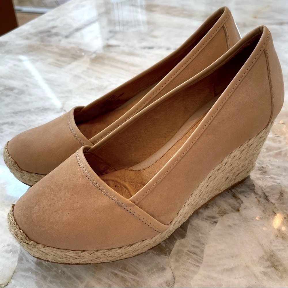Nurture Leather Wedges.  Like New Condition.  Size 7.5M